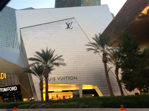 louis vuitton strip|Louis Vuitton las vegas citycenter.